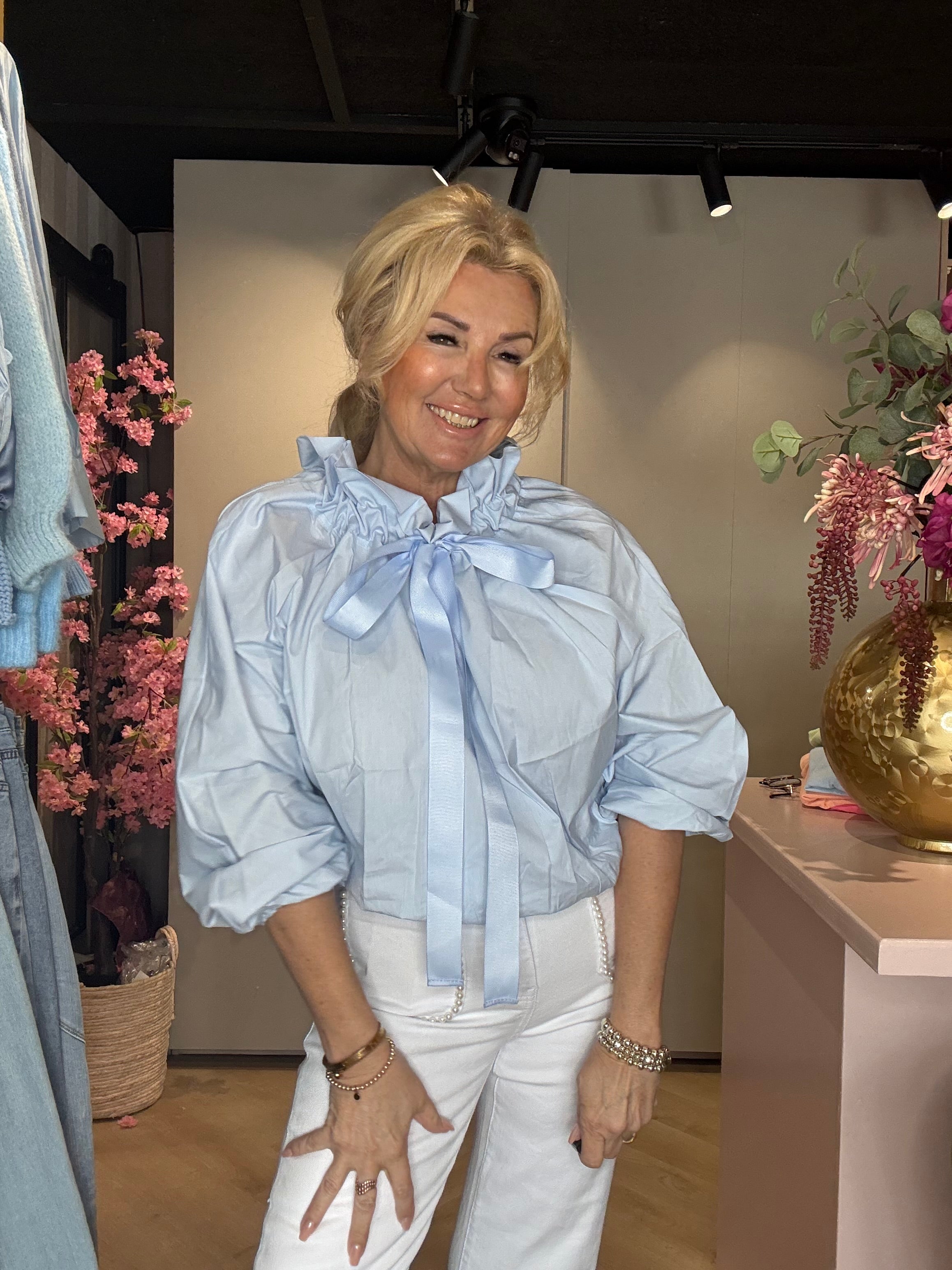 Blouse met Striklint Licht Blauw